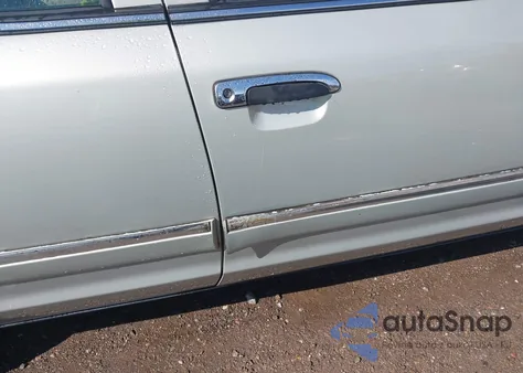 2005 Mercury Grand Marquis Gs из США, поврежденный, VIN 2MEFM74W55X639469